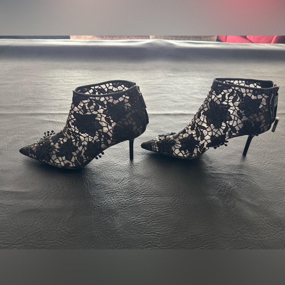 Chic Sexy UNIQUE Black Lace Ankle Booties. Hard to find style. Gorgeous. NEW.